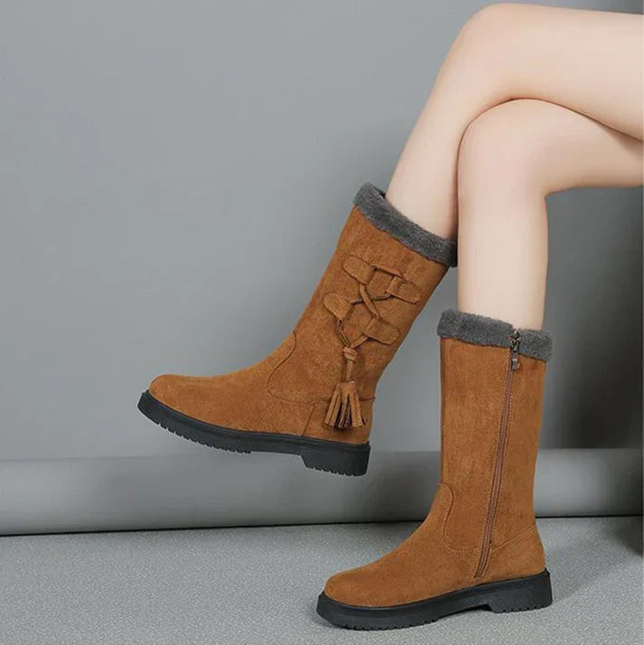 Wide Toe Box Boots with Arch Support in brown.