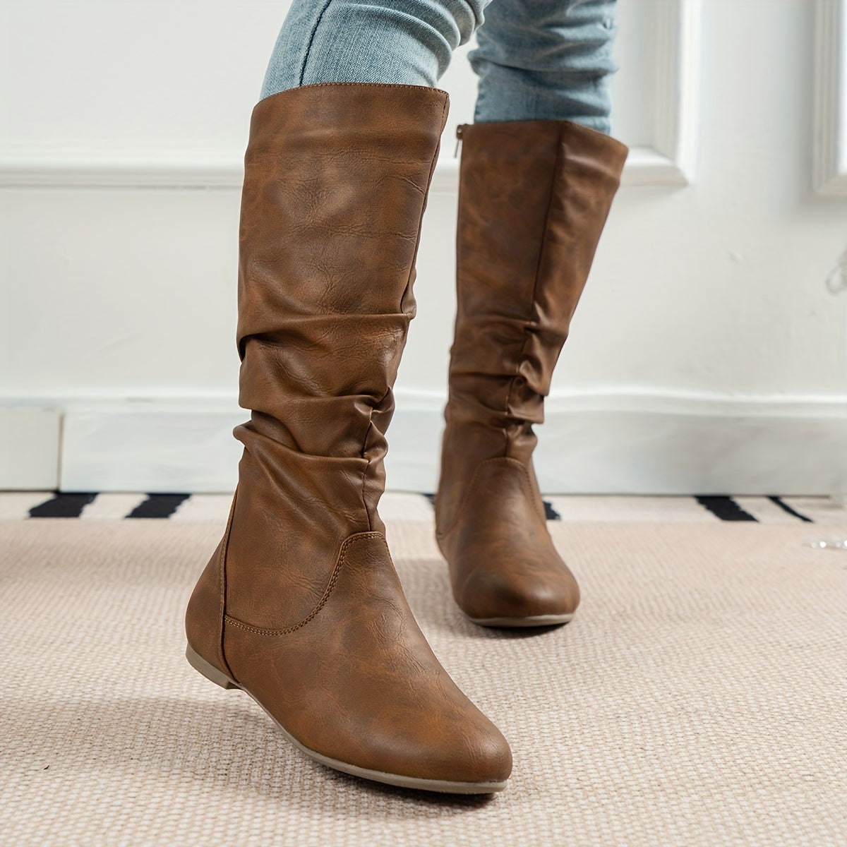 Women's Gathered Flat Knee Boots.